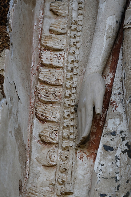 Wat Ratchaburana-062